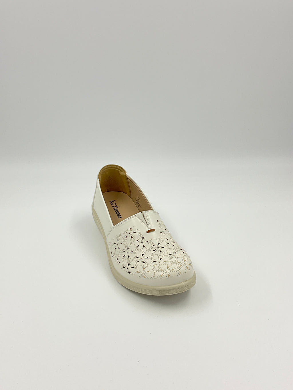 Kozi Canada OY3243 White/Black/Red Shoes