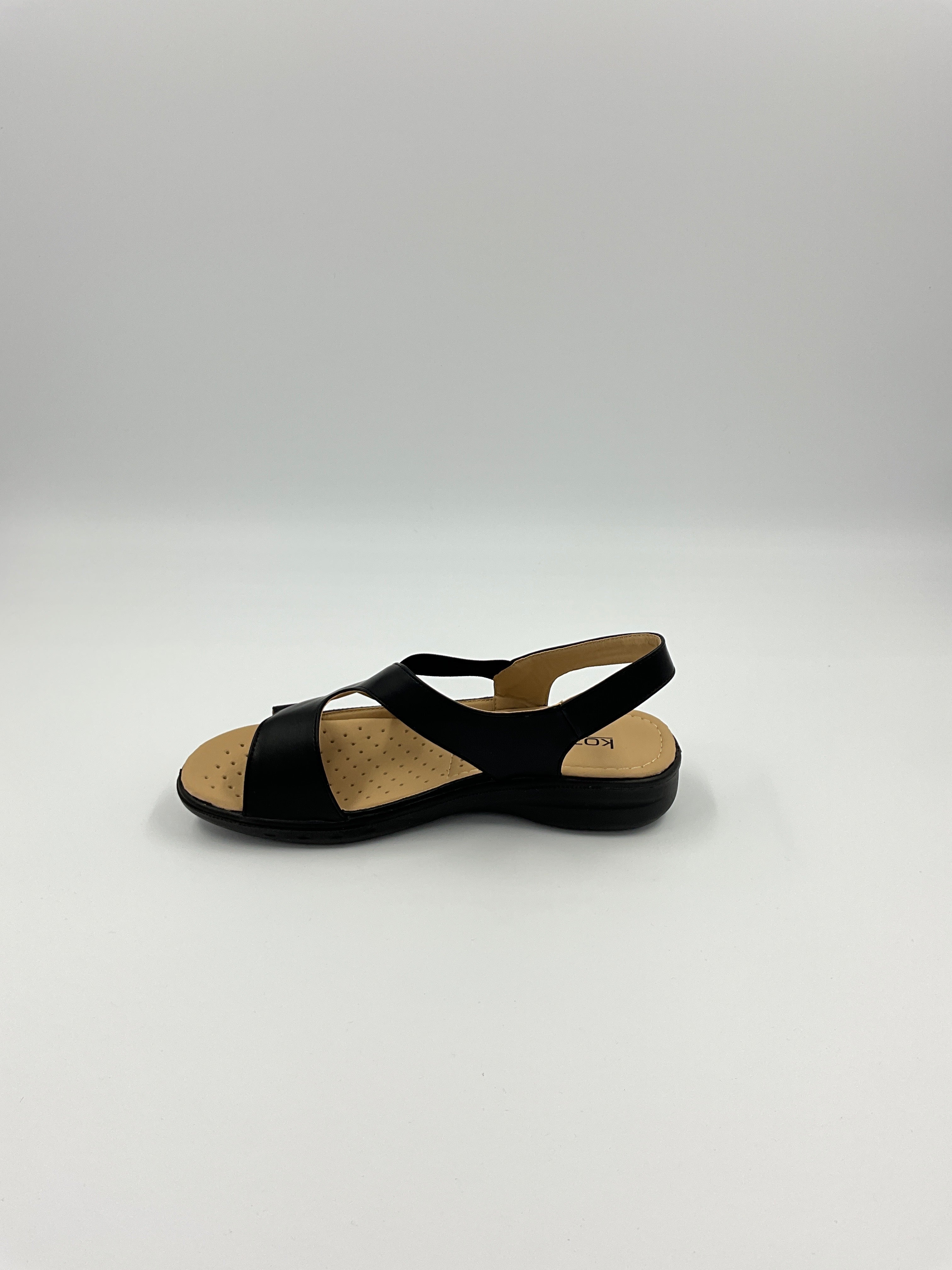 Kozi Canada OY3132 White/Red/Navy/Black Sandals