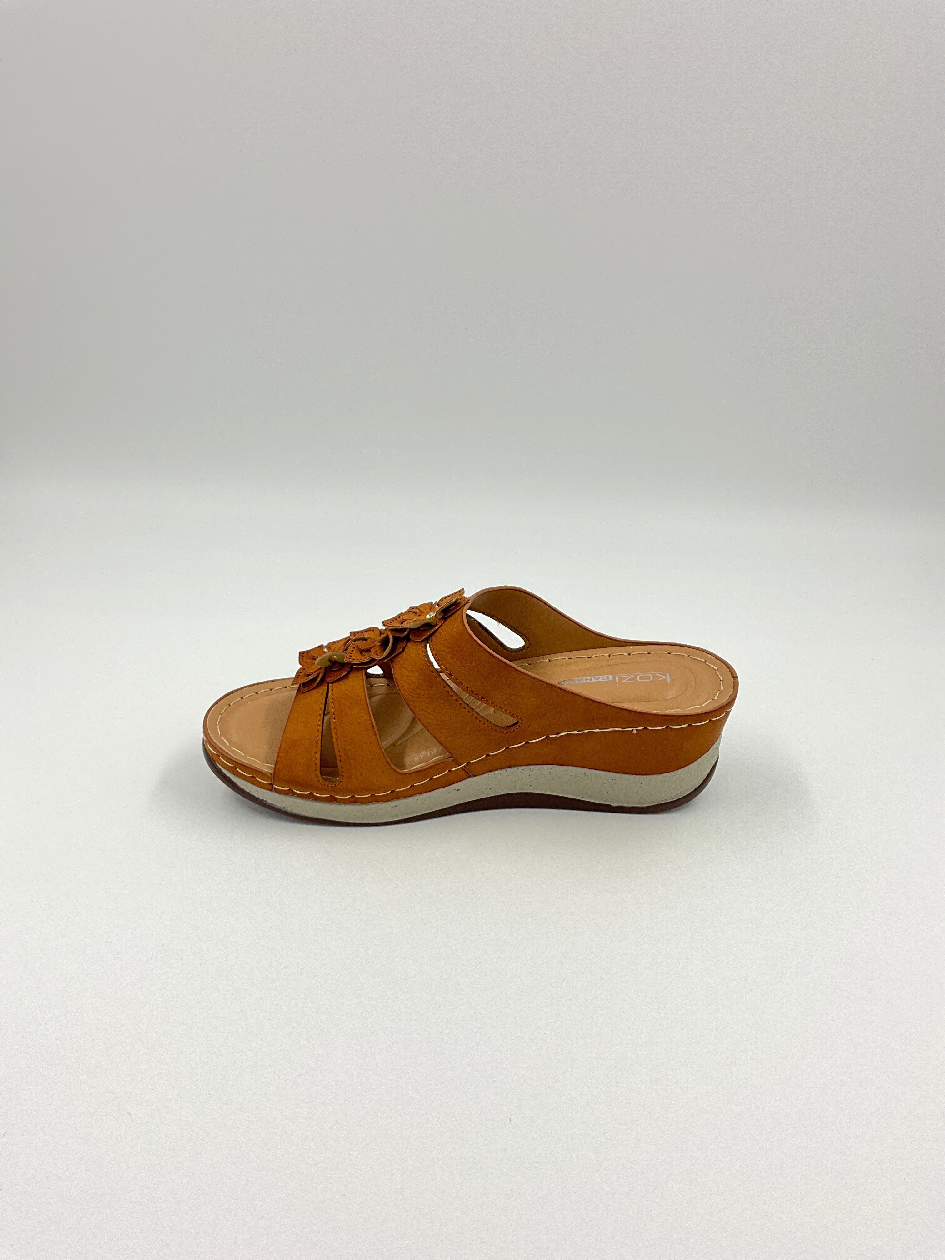 Kozi Canada YQ6003 Brown/Black Sandals