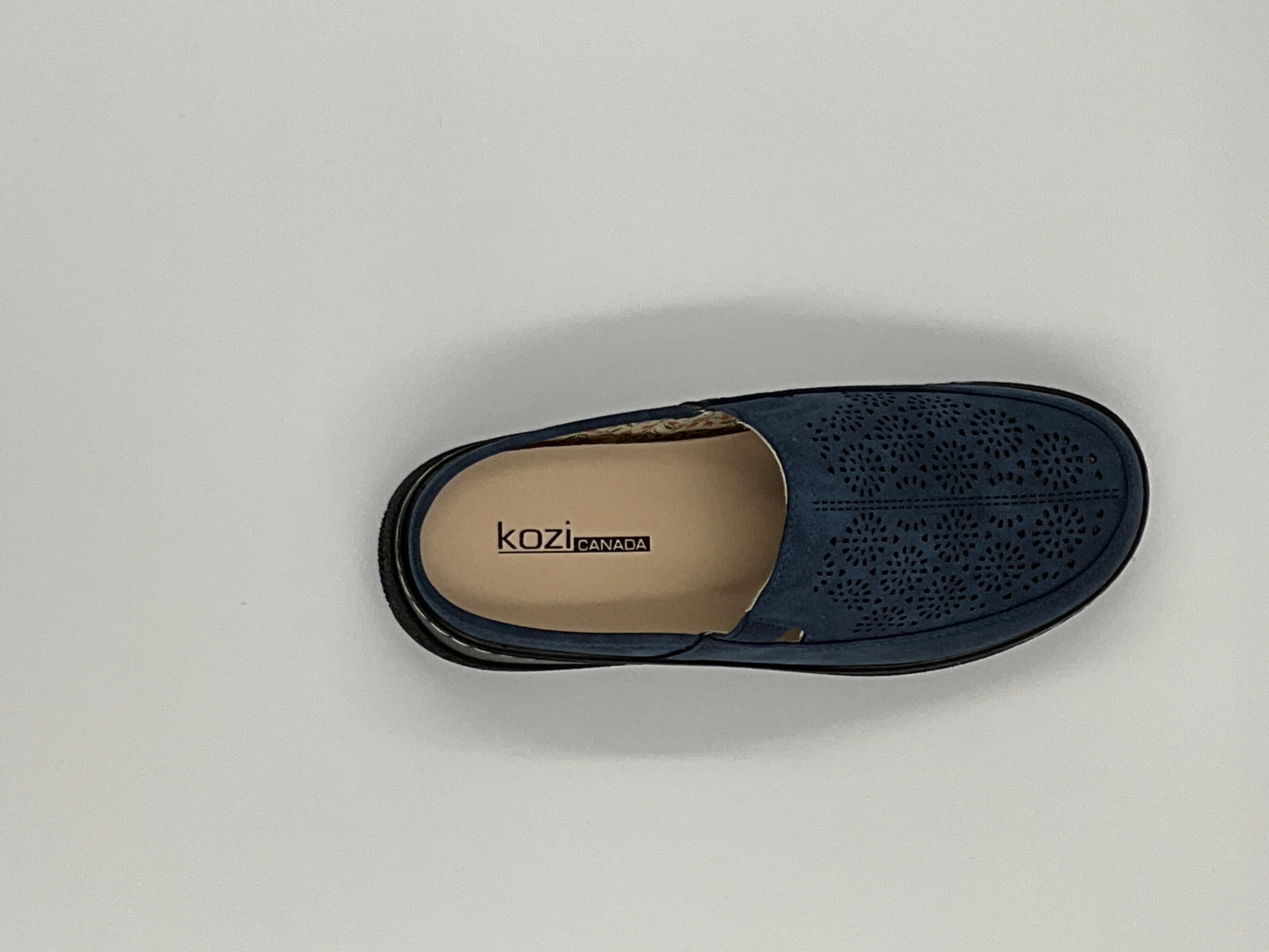 Kozi Canada OY3101 Navy Sandals