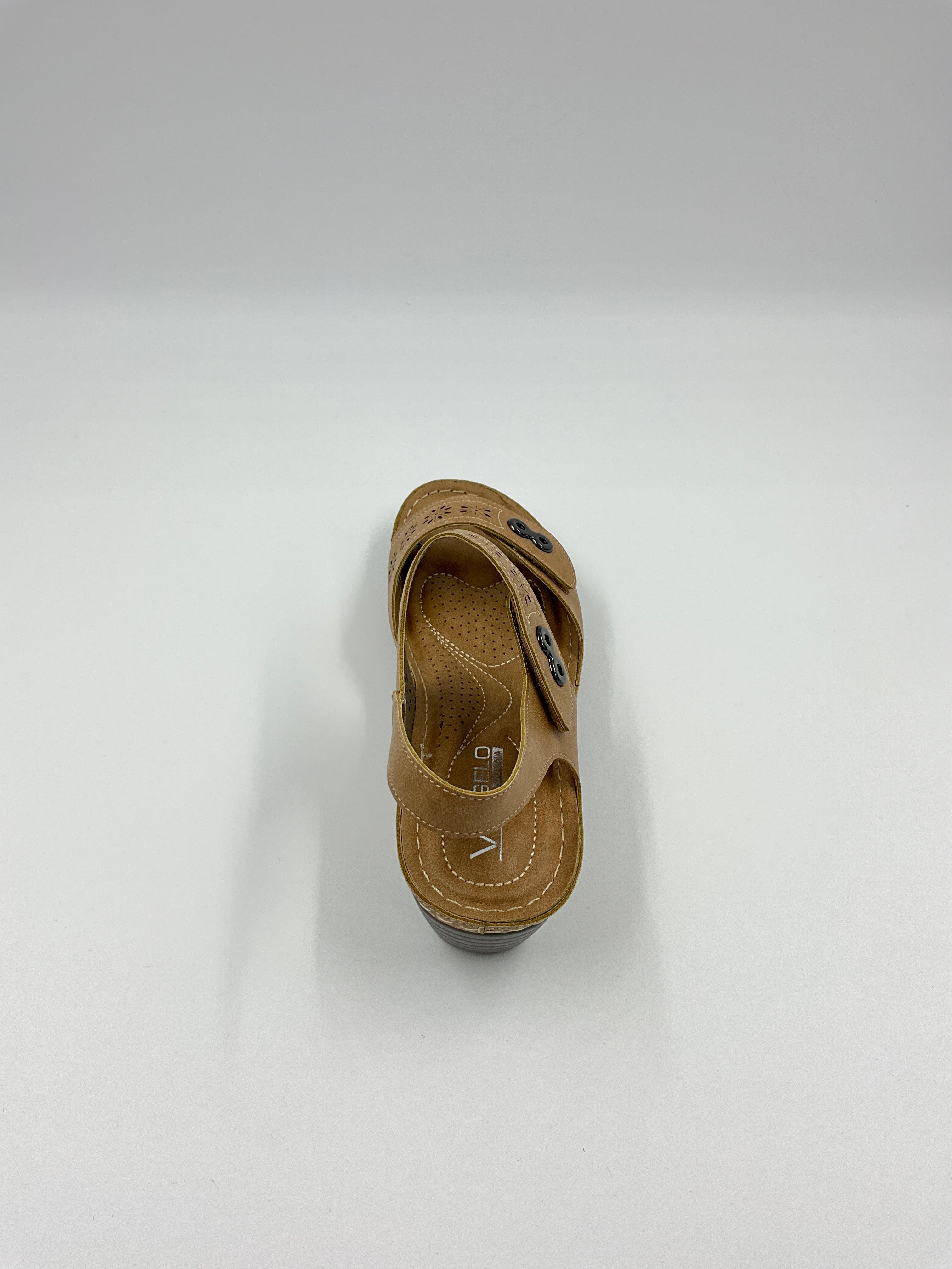Vangelo YQ3150 Beige/Black Sandals