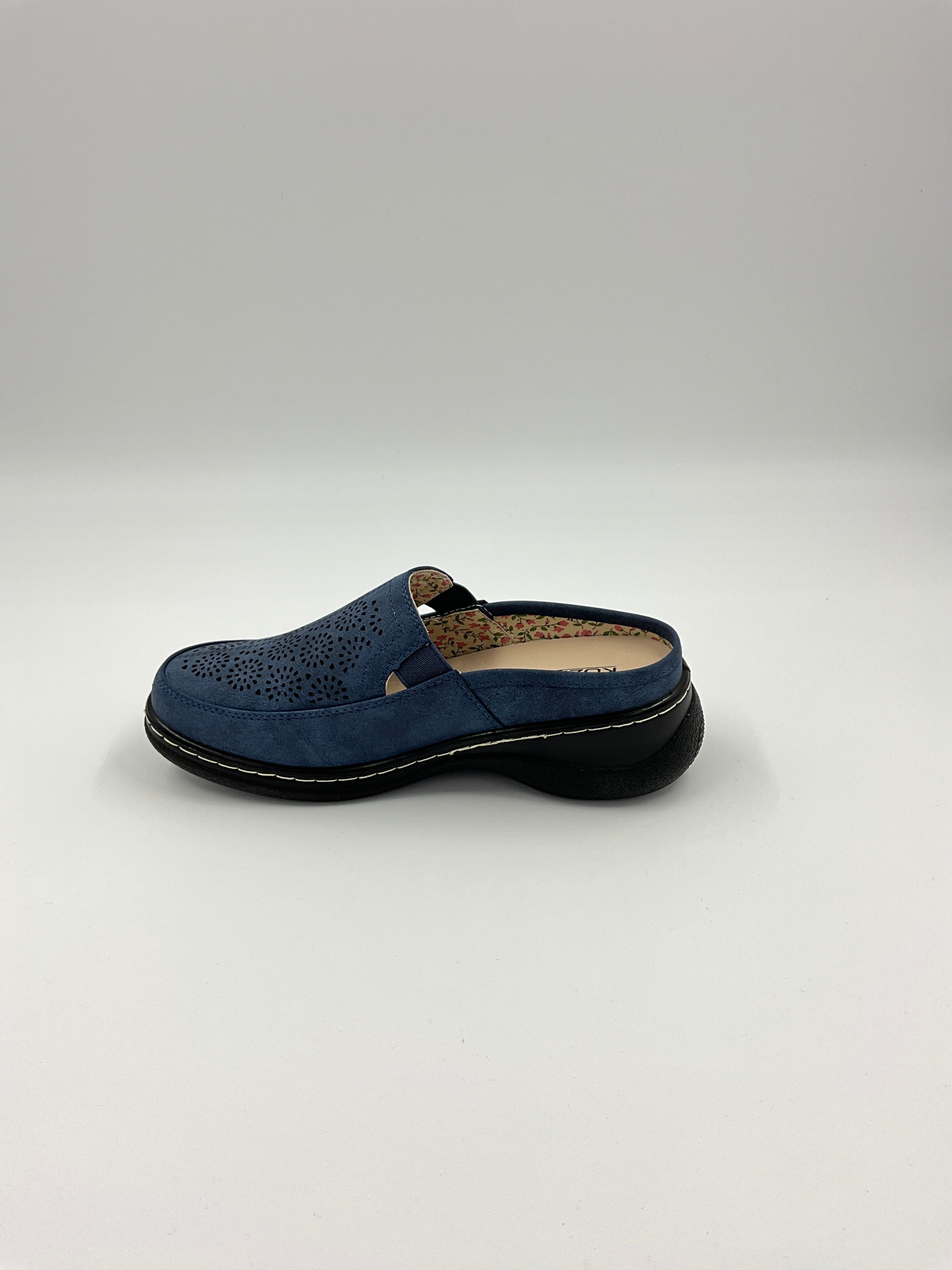 Kozi Canada OY3101 Navy Sandals
